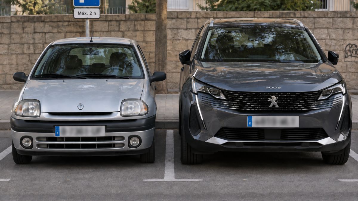 Comparativa urbana Renault y Peugeot 3008