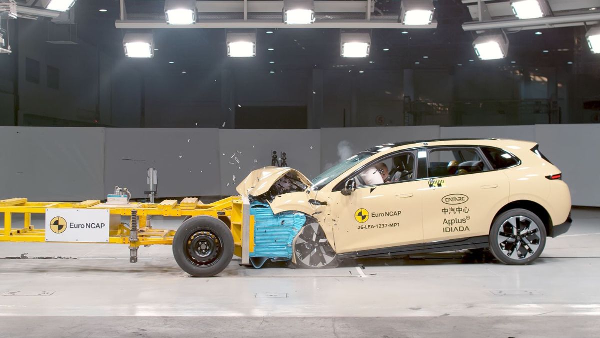 El Leapmotor B05 consigue cinco estrellas Euro NCAP y un 92% en protección, aunque recibe críticas por sus controles 1 leapmotor b05 euroncap